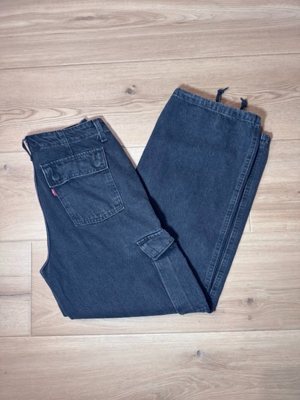Levi's '94 Baggy Jeans Wide Leg Cargo Utility Womens 26 Black Utility Skater